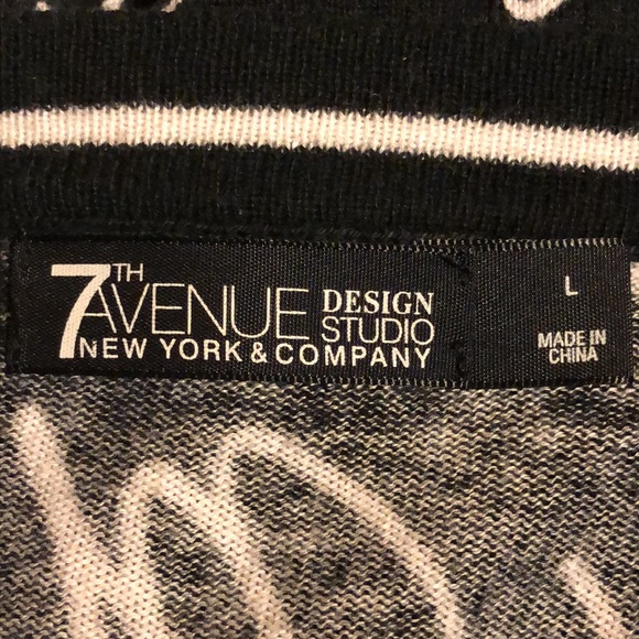 Cardigan - Picture 4 of 4